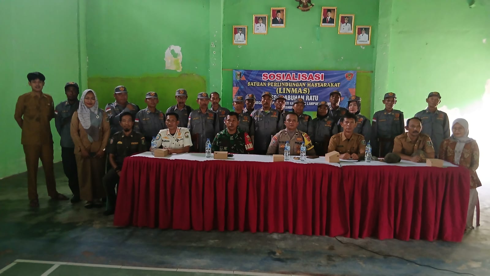 sosialisasi-satuan-perlindungan-masyarakat-linmas-di-desa-labuhan-ratu